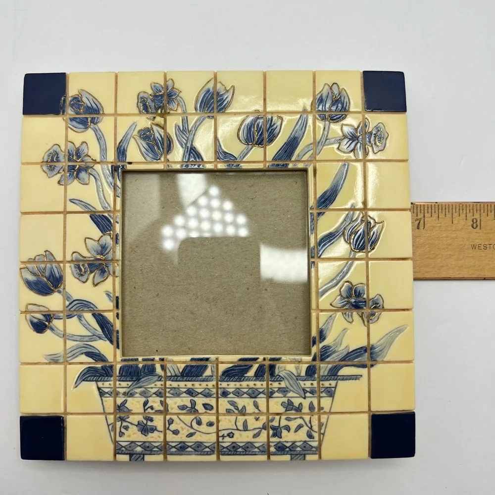 Vintage Mosaic Tile Frame 3.5x3.5 Cream Blue Chinoiserie Resin Floral Decor